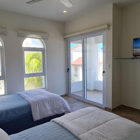 Casa Reyes Stunning Rooftop Oceanview Isla Mujeres Exterior photo