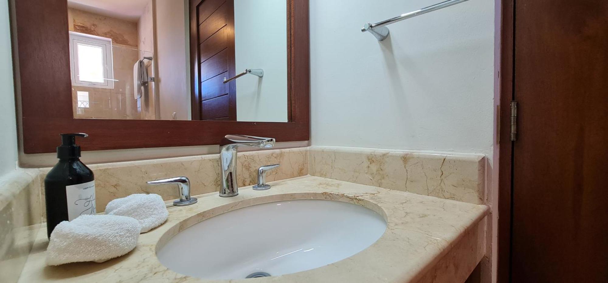 Casa Reyes Stunning Rooftop Oceanview Isla Mujeres Exterior photo